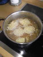Zwiebelsuppe 4.jpg