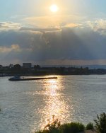 image1(2) Sonne und Regen am Rhein.jpg