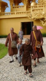 P1100082-  Frauen mit Kindern.jpg